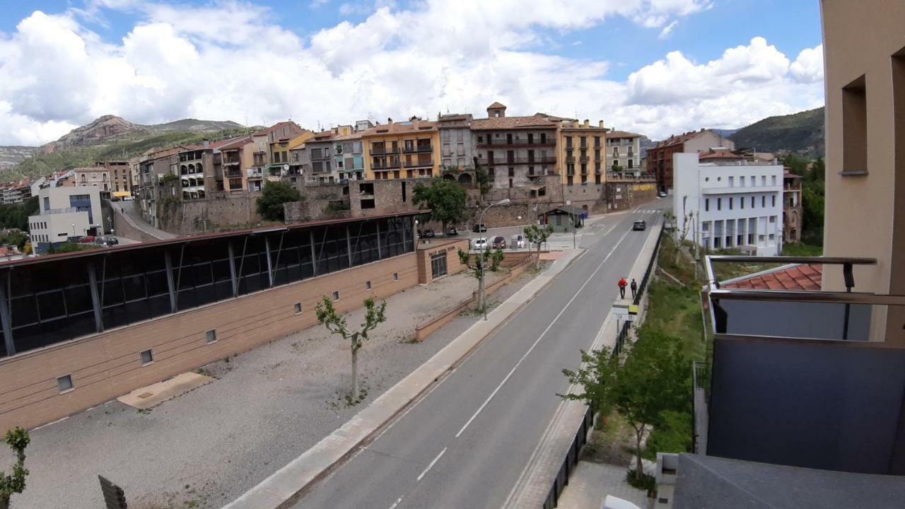 Apartaments Júlia La La Pobla de Segur Exterior foto