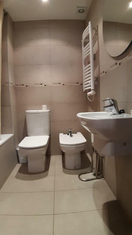Apartaments Júlia La La Pobla de Segur Exterior foto